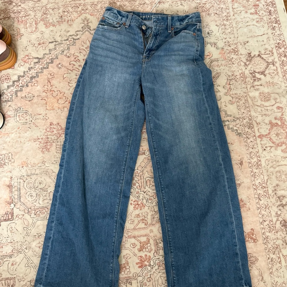 American Eagle Outfitters Women's Wide Leg Jeans - Medium Blue Wash